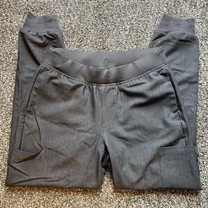 Grey scrub pant joggers with pockets